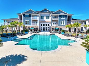Resort-style swimming pool