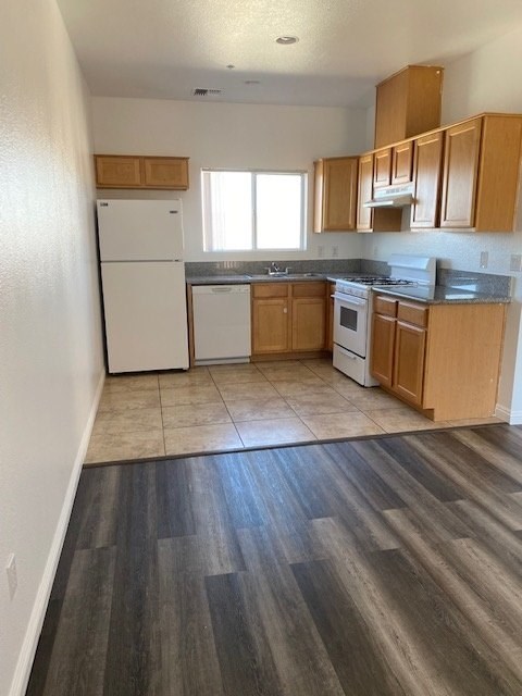Floor plan for 2 beds, 1 bath