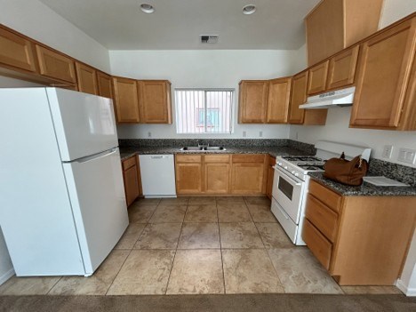 Floor plan for 2 beds, 2 baths