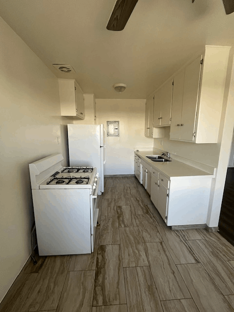 Floor plan for 1 bed, 1 bath