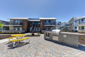 Outdoor lounge space