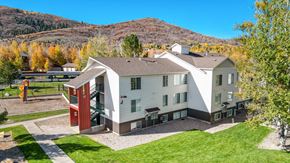 Park City apartment for rent - the building where the resort is located