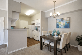 Balch Springs apartment for rent - Kitchen with dining area at Stoneleigh on Cartwright Apartments, Texas, 75180