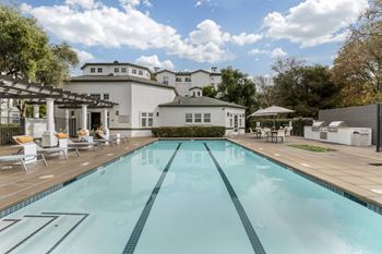 Sparkling swimming pool