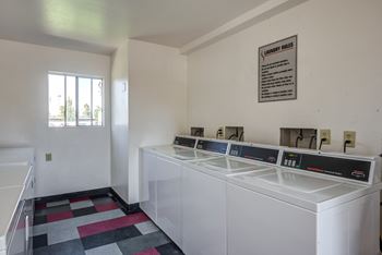 Clean community laundry rooms at sedona apartments