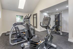 Simi Valley apartment for rent - the gym at the preserve apartments