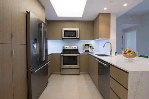 Floor plan for 3 beds, 2 baths, 1600 sqft