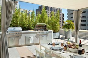 Los Angeles apartment for rent - Westwood luxury apartments NMS Wilshire Margot Rooftop Lounge