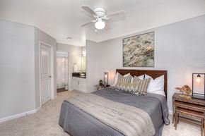 San Diego apartment for rent - Two Bedroom Apartment at La Serena, California 92128
