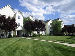 Indianapolis apartment for rent - Scenic Views at Aspen Lakes Apartments, Indianapolis, 46217
