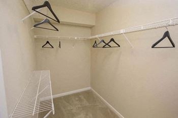 Walk in closet