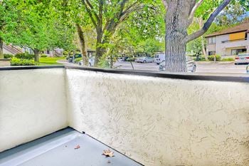 Private balcony or garden patio