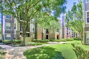 Tulsa apartment for rent - View of friendly property at Riverside Park Apartments, Tulsa 74136
