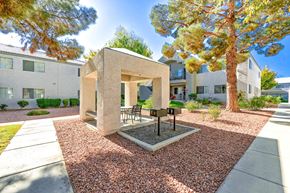 Las Vegas apartment for rent - Exterior of apartment with courtyard and gazeebo at Country Club at The Meadows, Las Vegas
