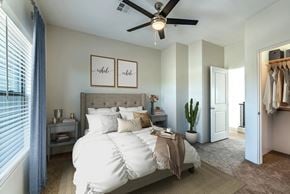 Tempe townhouse for rent - Spacious Bedroom at Dolce Villagio Townhomes, Arizona, 85281