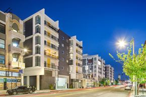 Los Angeles apartment for rent - Street view of a city at 5550 Hollywood, Los Angeles, CA