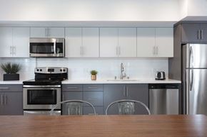 Los Angeles apartment for rent - Modern kitchen at 5550 Hollywood, Los Angeles