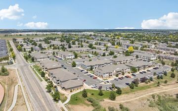 Longmont apartment for rent - Grandview Meadows Apartments