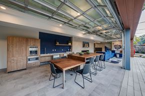 Mountain View apartment for rent - community kitchen at Ladera clubhouse