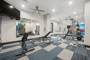 Phoenix apartment for rent - fitness center