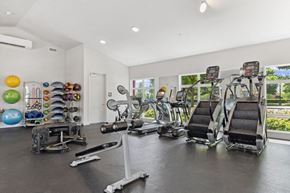 Vancouver apartment for rent - Modern fitness center at Hearth