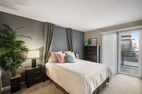 Long Beach apartment for rent - Bedroom at Pine at 6th