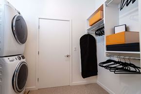 Sacramento apartment for rent - Washer and Dryer at Eleanor H16 Apartments