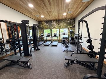 Beaverton apartment for rent - Emerald Place Apartments
