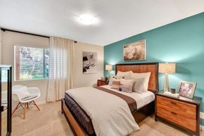 Agoura Hills apartment for rent - Main Bedroom at The Lexington Apartments