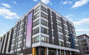 Seattle apartment for rent - exterior views at Valdock