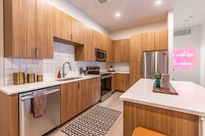 Denver apartment for rent - Second Kitchen at Neon Local