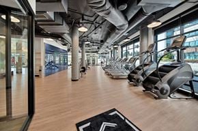Kirkland apartment for rent - fitness center at The Bower