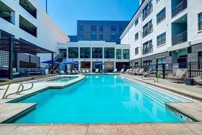 Denver apartment for rent - Swimming Pool