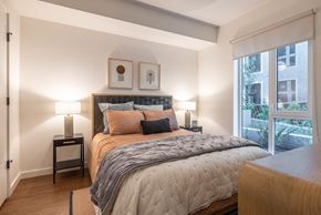 Vancouver apartment for rent - Model Bedroom - Coen North