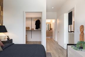 Santa Clara apartment for rent - Two Bedroom Bathroom Closet - Orlo Santa Clara