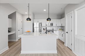 Englewood apartment for rent - The Flats at Inverness - Kitchen