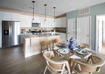 Fully equipped open concept kitchen