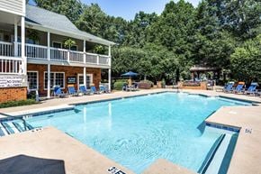 Greenville apartment for rent - Plantations at Haywood Apartments in Greenville SC Swimming Pool