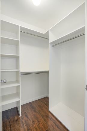 Los Angeles apartment for rent - Walk-in Closet at Ashton Towers, California