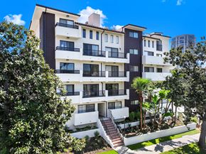 Los Angeles apartment for rent - Exterior View at The Hilgard, California, 90024