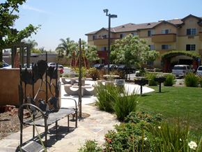 Santa Fe Springs apartment for rent - Little Lake Village Picnic Area