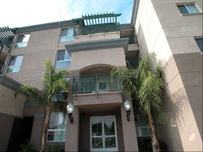 Bell apartment for rent - Oaks on Florence Main Entrance