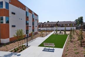 San Diego apartment for rent - San Ysidro Village Outdoor Lawn