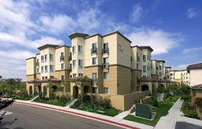 San Diego apartment for rent - Vista Terraza Street View