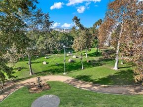 Los Angeles apartment for rent - Park at Hobart Apartments, Los Angeles, CA, 90029