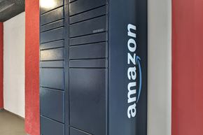 Los Angeles apartment for rent - Amazon Locker at City Park View, Los Angeles, 90057