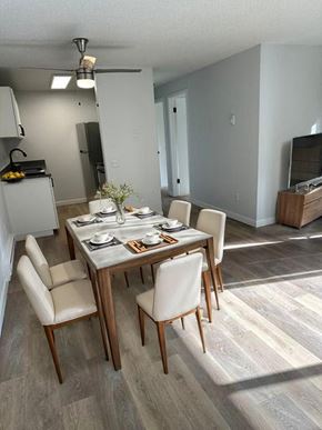 Mountlake Terrace apartment for rent - Contemporary Dining Room at Capri Apartments, Mountlake Terrace, WA, Washington