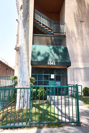 Los Angeles apartment for rent - A building with the number 3341 on the awning.