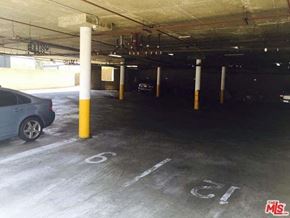 Los Angeles apartment for rent - a car is parked in a parking garage