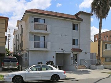 Los Angeles apartment for rent - a white car parked in front of an apartment building